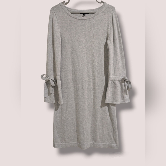 Banana Republic Grey Bell Sleeve Bow Sweater Dress Coquette Feminine Girly - Picture 1 of 8